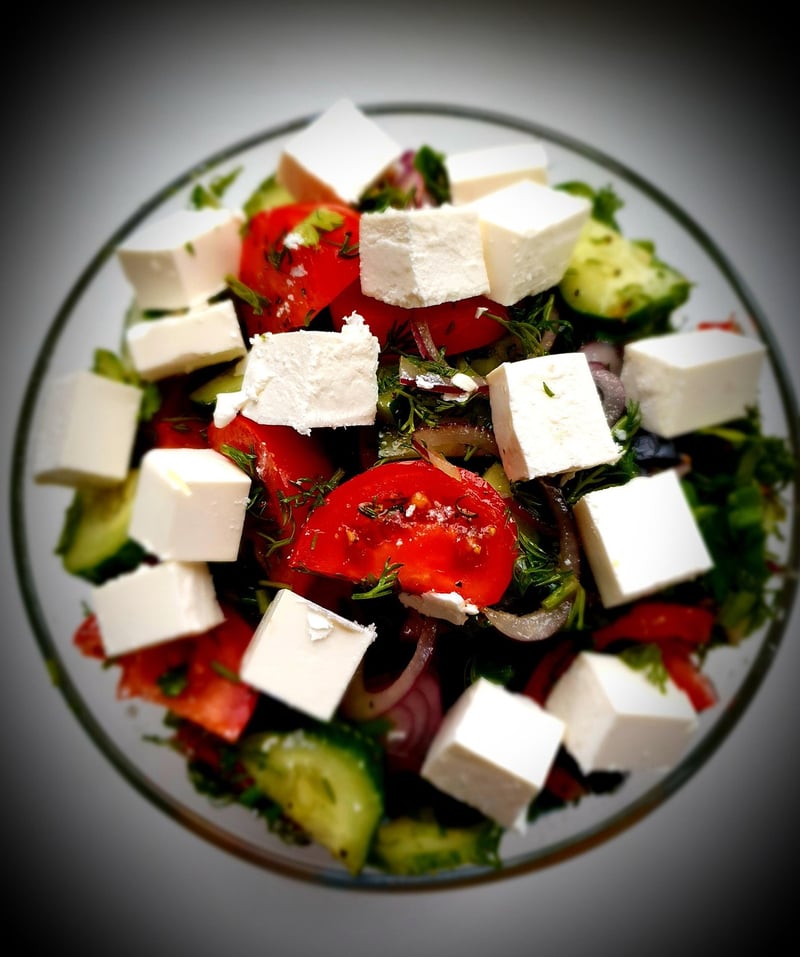 Caprese Avocado Salad